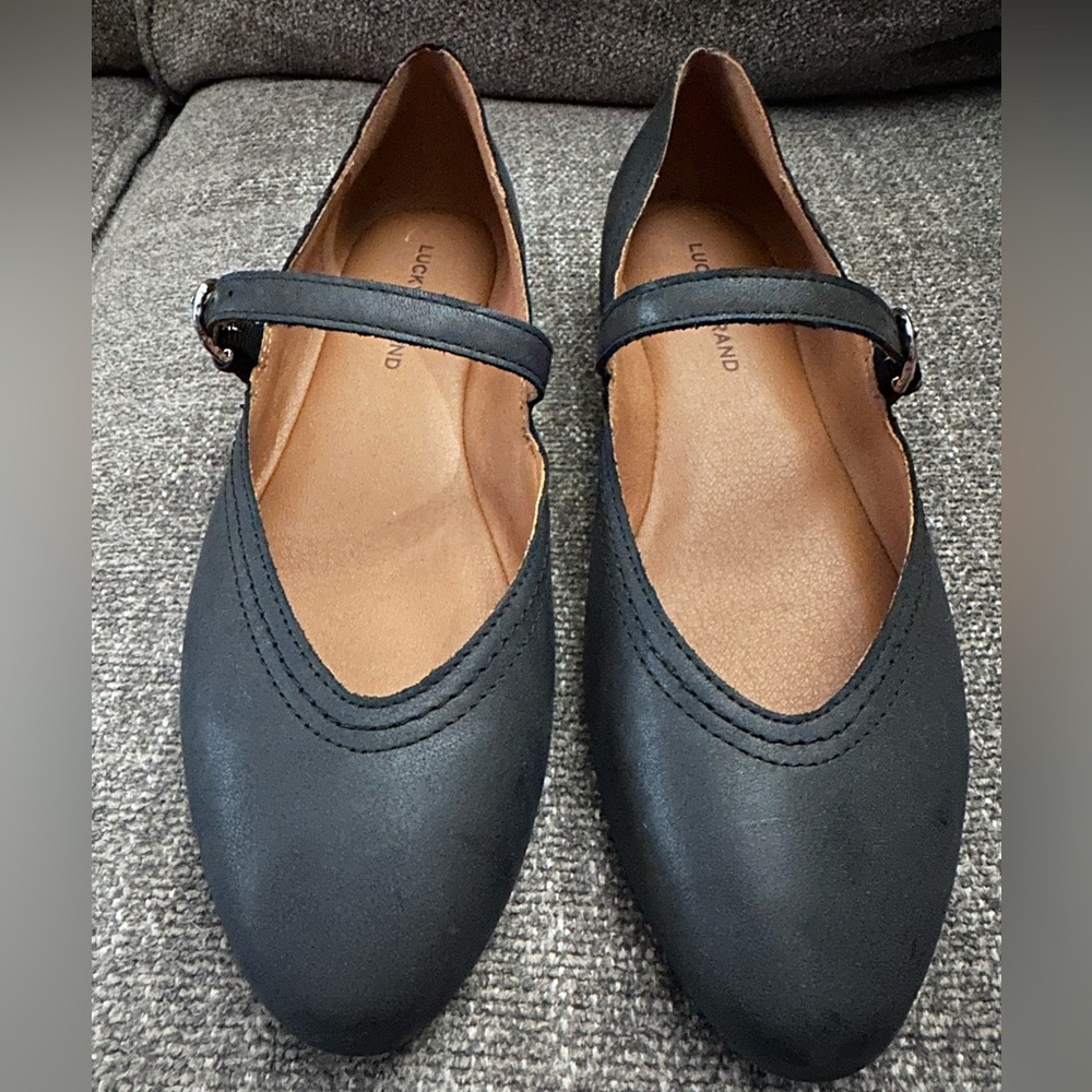 Lucky Brand LP-CALBA Black Leather Upper Flat Strappy Ankle